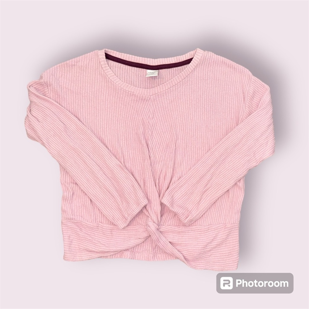 Cozy Pink Knotted Long-Sleeve‎ Top